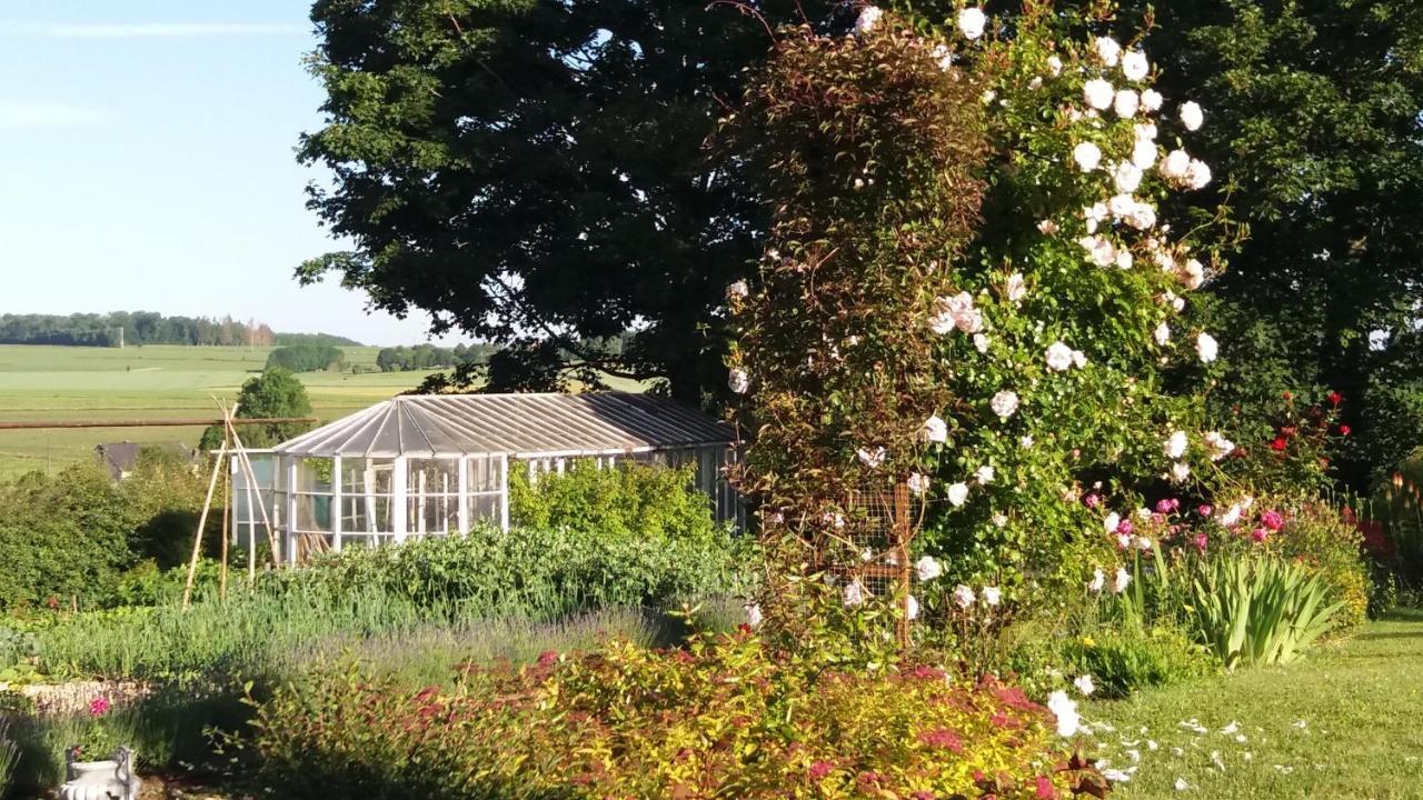 Le Clos Marie Ciney Buitenkant foto